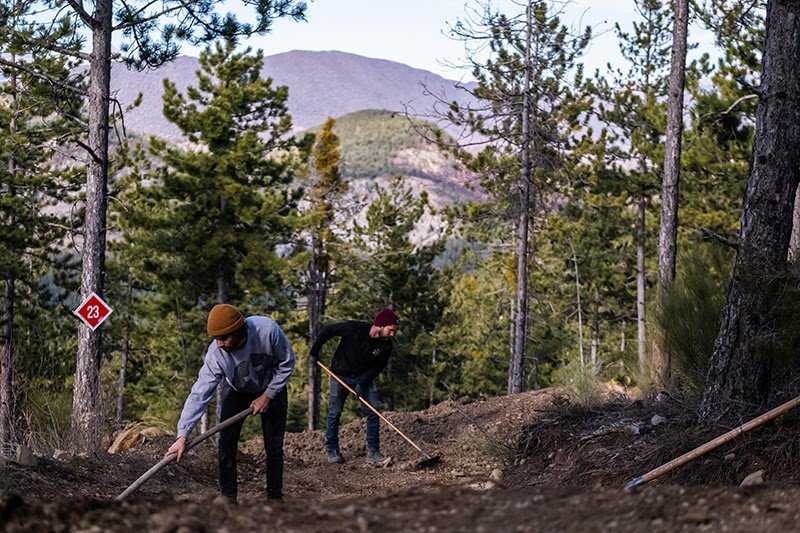 Bluegrass Stories EVO Bike Park located in the South of the French Alps