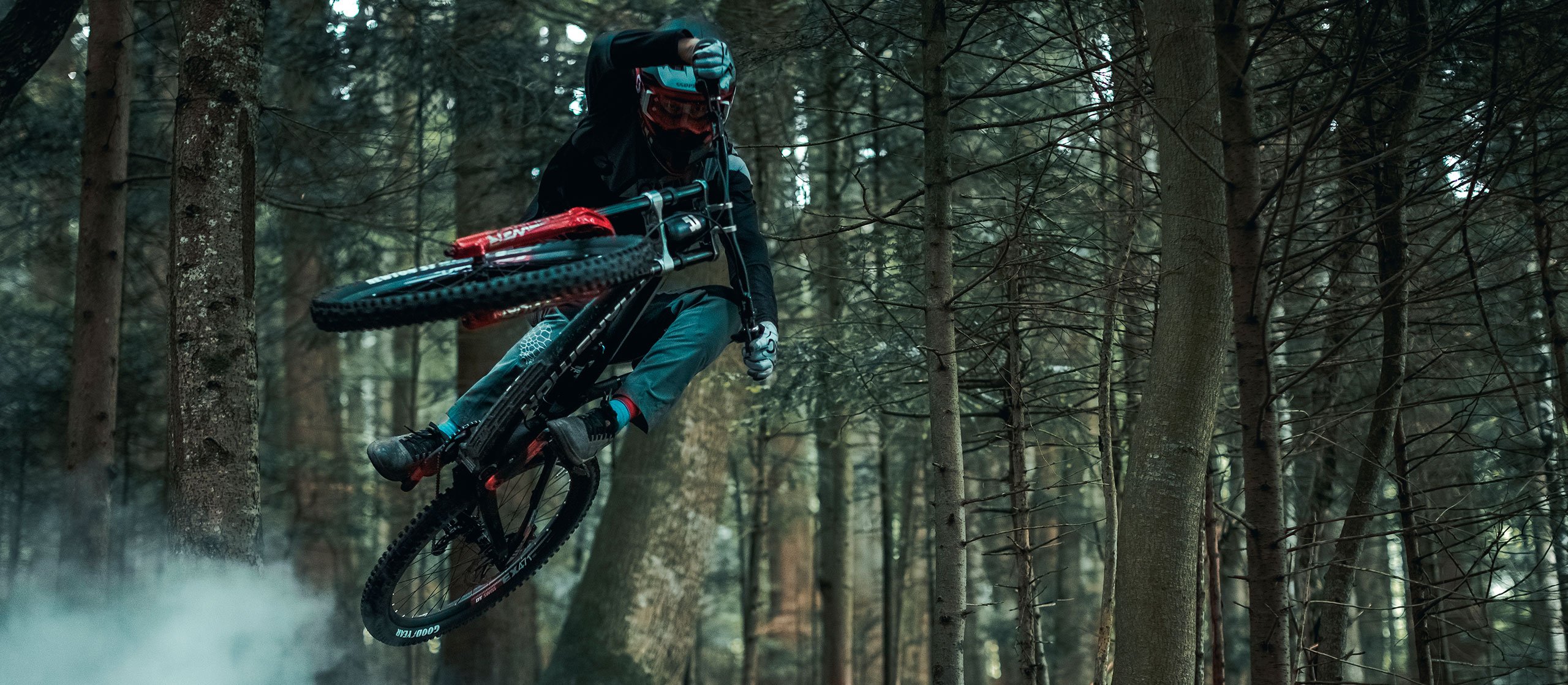 Riding the smoke: Benoit Gurnel with Bluegrass Legit Carbon Helmet, Maxime Rambaud with Camera and Creativity.