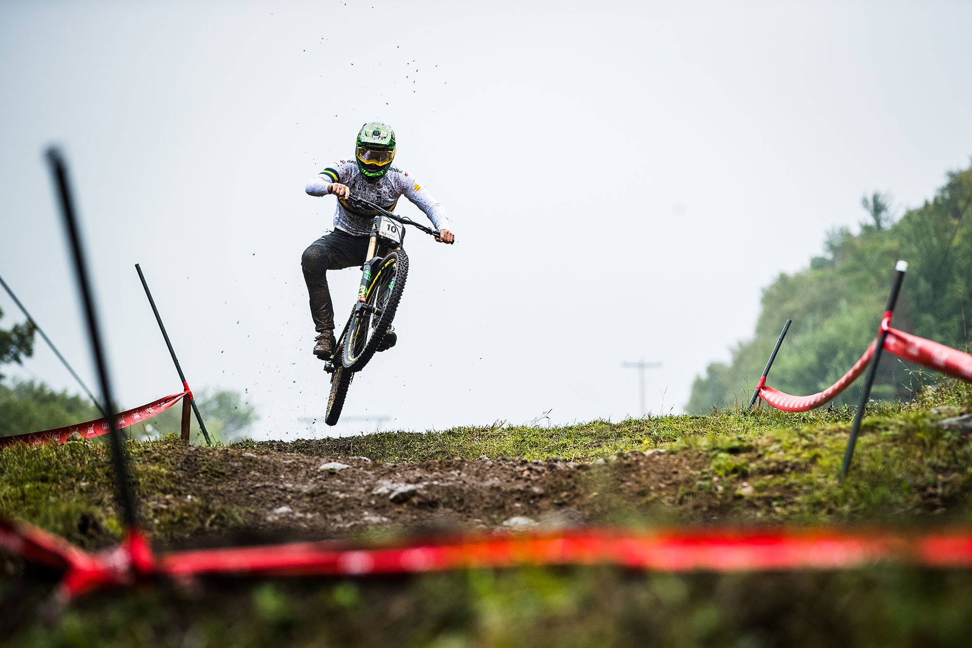 Dean Lucas MSA DH World Champs with Bluegrass Legit Carbon DH Helmet