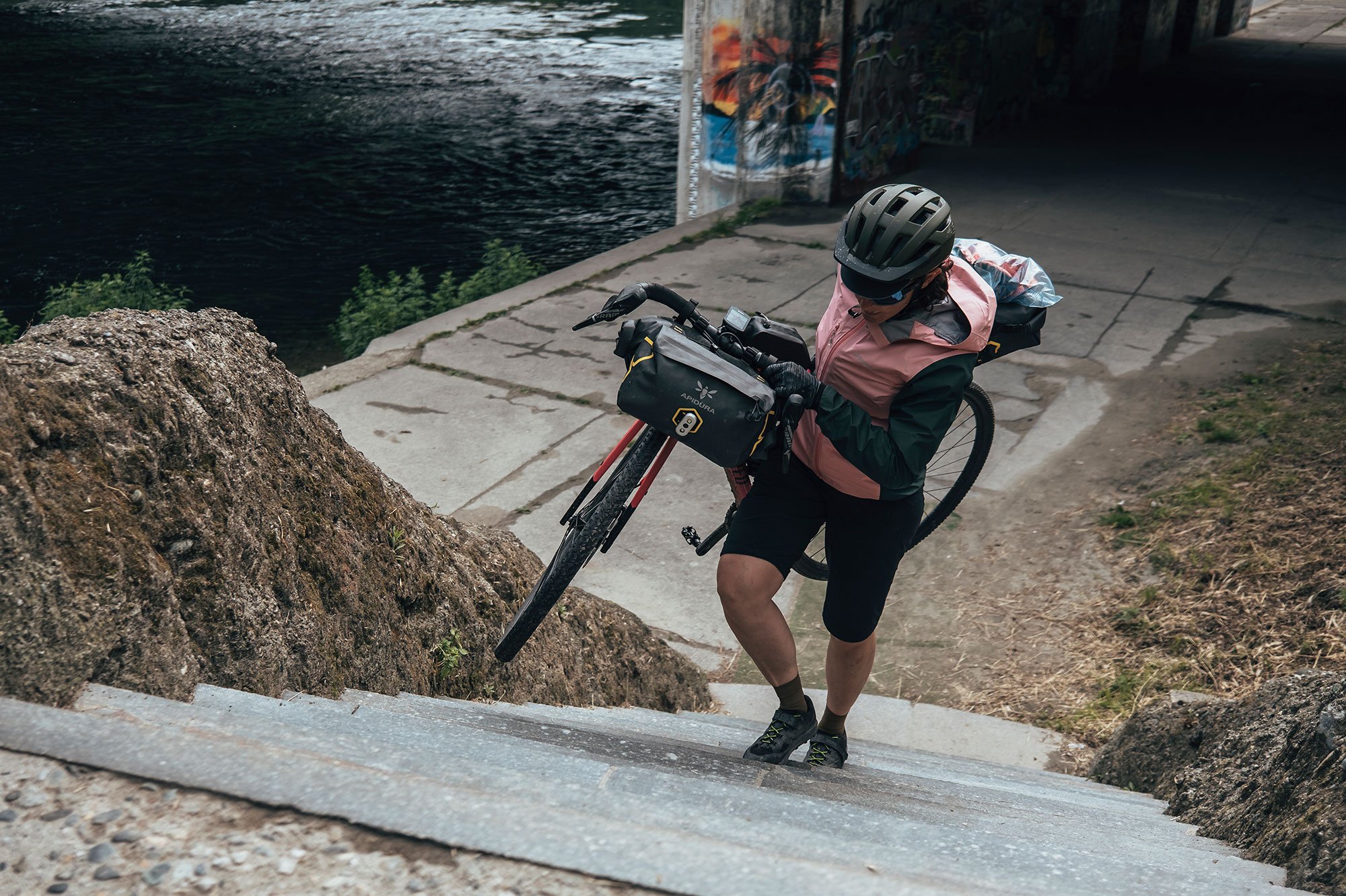 MET Allroad backpacking, gravel and trekking helmet